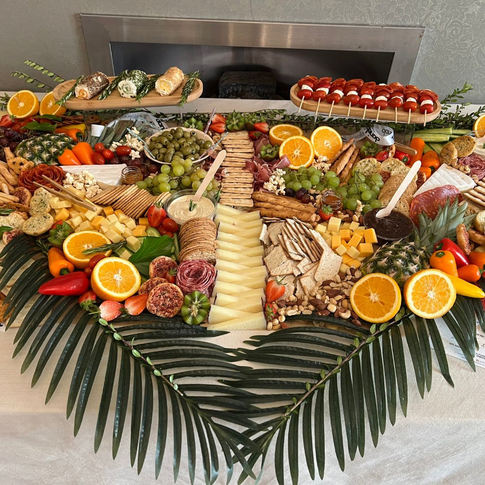 Custom Grazing Table (Minimum 15 People)